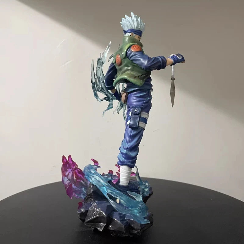 NARUTO Kakashi Hatake 2.0 – 23cm Ten Years Ninja - Close-Up | Kamigami – Naruto Collectibles