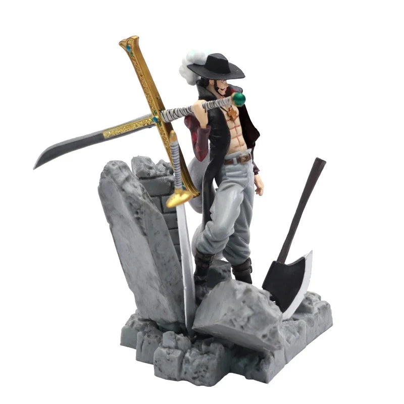 ONE PIECE Dracule Mihawk 14CM Action – Top Decisive Battle - Side View | Kamigami – One Piece Collectibles