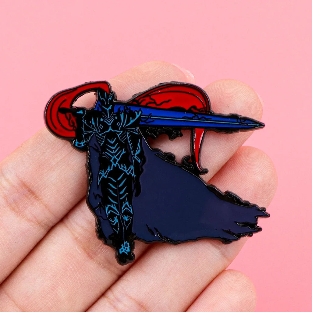 Anime Hunter Enamel Pin – Unisex Brooch for Fans - Display Box | Kamigami
